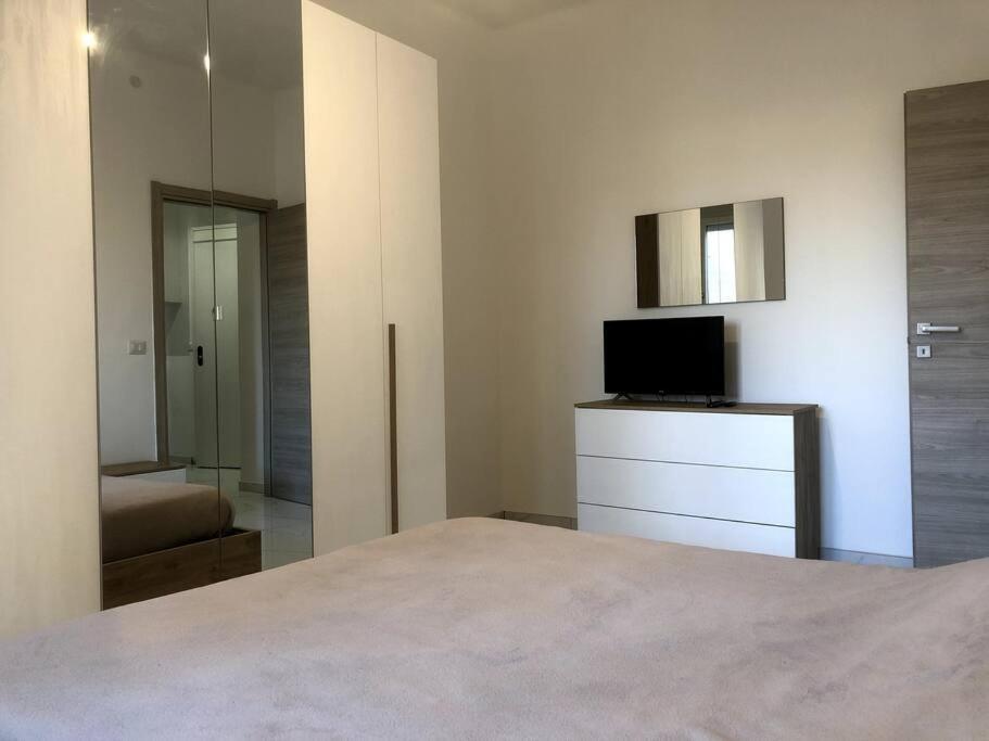 Casa Martina Pronta Per Te, Con Due Stanze Da Letto! Apartamento Turín Exterior foto