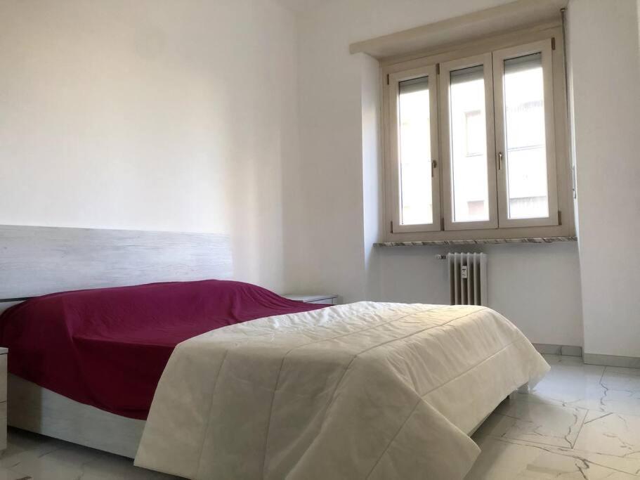 Casa Martina Pronta Per Te, Con Due Stanze Da Letto! Apartamento Turín Exterior foto